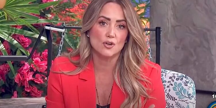 Andrea Legarreta advierte que le intentaron hackear su Whatsapp: "Tengan cuidado"