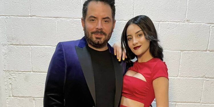 Así se llamará el bebé de José Eduardo Derbez y Paola Dalay