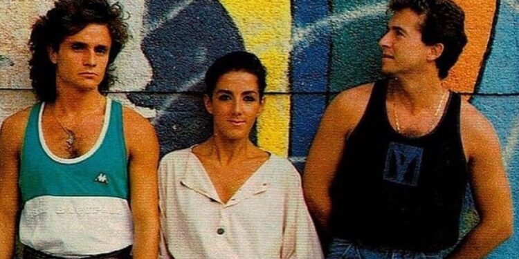 Conoce la historia detrás de la icónica canción de Año Nuevo, "Un año más", de Mecano