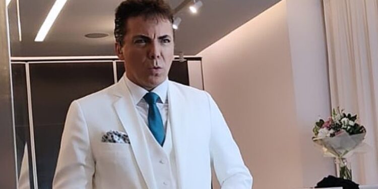 Cristian Castro no canta mal las rancheras, y este video se encargó de comprobarlo