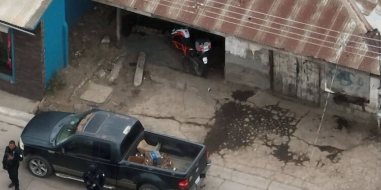 Encuentran coche de desaparecido en LeBarón.