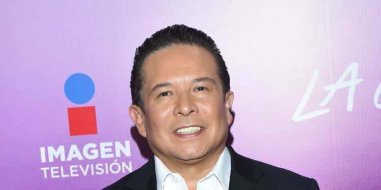 Gustavo Adolfo Infante llamó 'malagradecido' a Luis Miguel por faltar al funeral de Carlos Bremer
