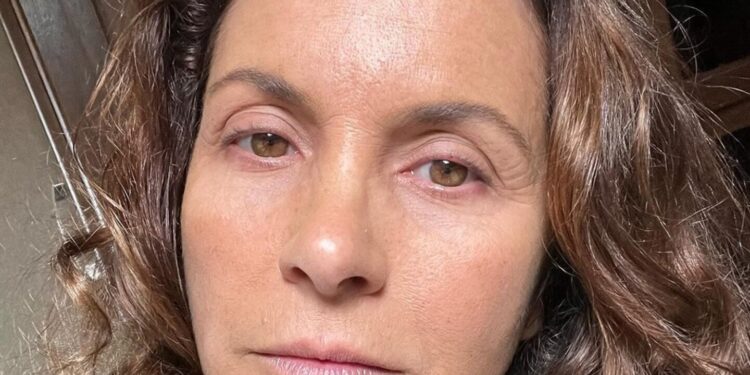 Lucero lució sus imperfecciones con una foto sin maquillaje y esto le respondió a sus haters