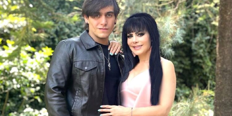 Maribel Guardia comparte triste mensaje de fin de año en memoria de Julián Figueroa