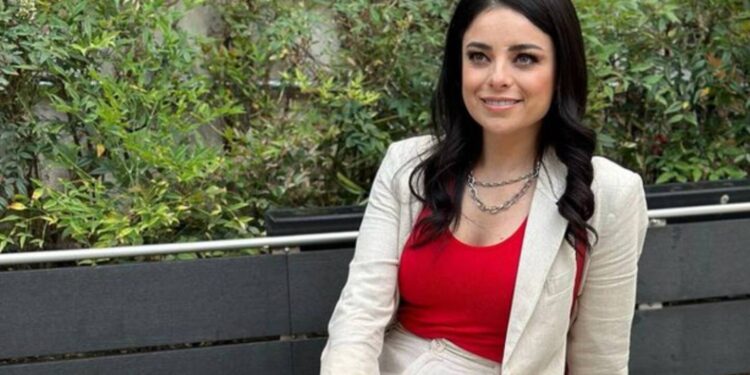 Violeta Isfel se cambia de casa porque su vecina no soporta sus gemidos: VIDEO