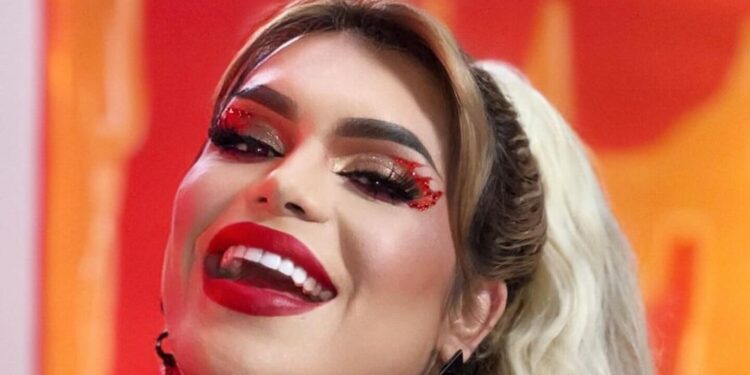 Wendy Guevara no suelta a Sergio Mayer y le pide, con humor, que le mande dinero para comer