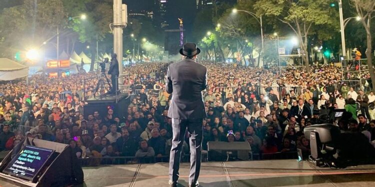 así fue el exitoso concierto del salsero que marcó el arranque del 2024