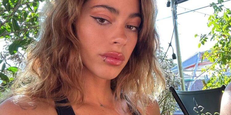 El radical cambio de Tini Stoessel en su rostro que causó sorpresa en Premios Lo Nuestro