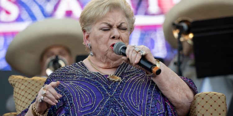 Paquita la del Barrio le dio un sabio consejo a Belinda tras las indirectas a Christian Nodal en Cactus