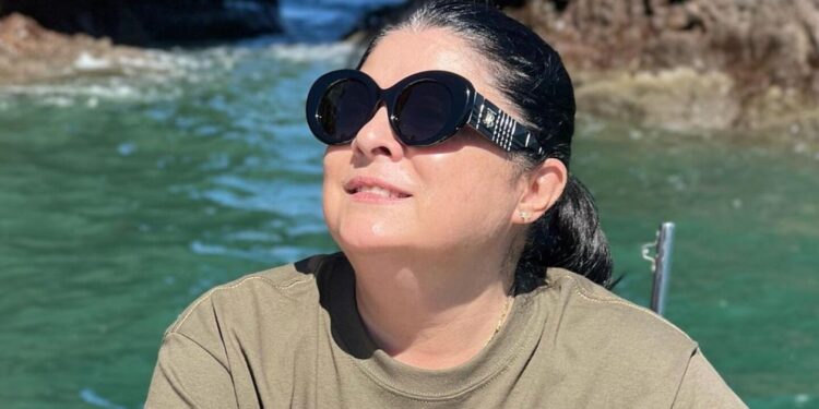 Victoria Ruffo arremete contra un restaurante por sus elevados precios: así los exhibió