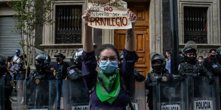 Apostando por el empoderamiento femenino
