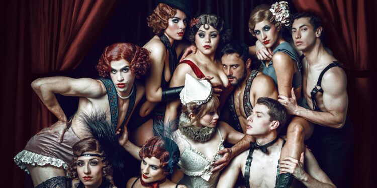 "Cabaret" llegó con todo su esplendor al Teatro de los Insurgentes
