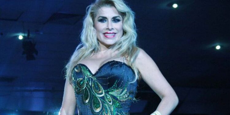 Cantante Dulce se graba desde el hospital y dice que podría perder un riñón. ¡VIDEO!