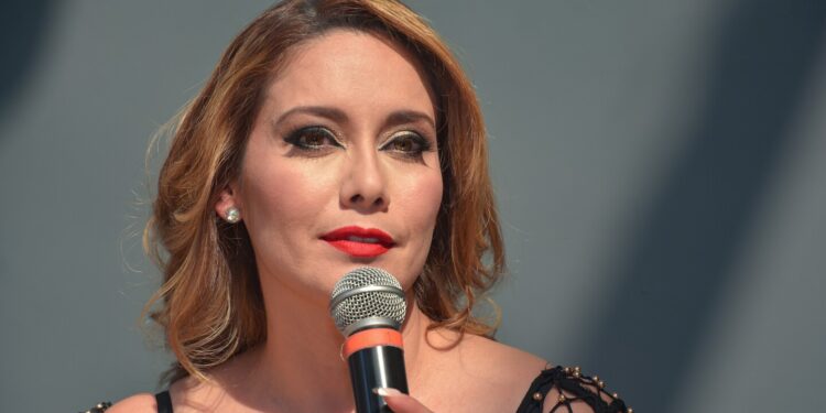 Este es el importante proyecto que Sugey Ábrego revela haber perdido por culpa de Karely Ruiz