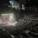 Laura Pausini detiene su concierto en Ciudad de México para pedir oxígeno: VIDEO