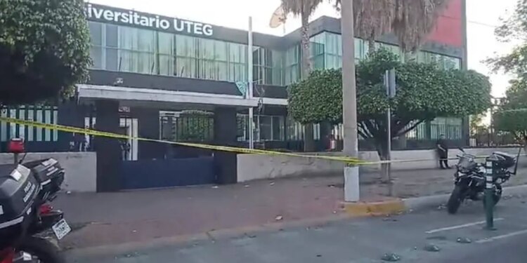Sin pertenecer a la UTEG
