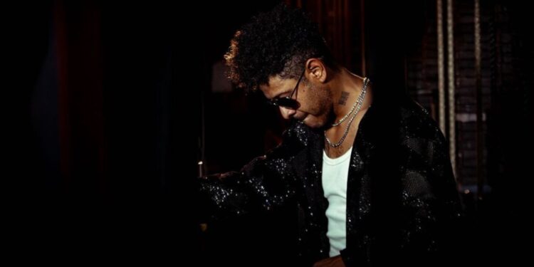 Tiktoker acusa a Kalimba de haber abusado de ella y una amiga hace 13 años: VIDEO