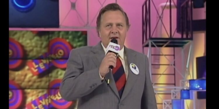 ¿Quién mató a Paco Stanley? Estas son las 3 hipótesis sobre su asesinato que podrían aclararse en la serie