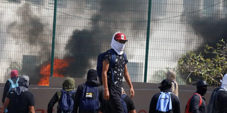 Desorden en Guerrero por policía fugado