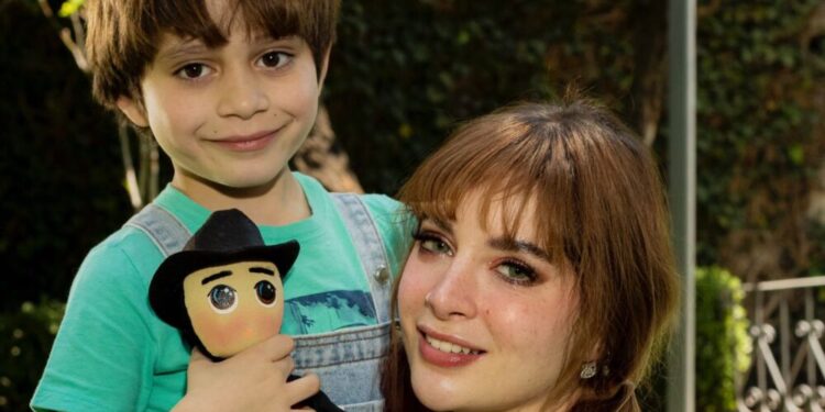 Imelda e hijo de Julian Figueroa