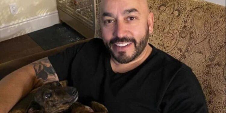 Lapidaron a Lupillo Rivera por exponer detalles de su relación con Belinda y lo tildaron de "viejo asqueroso"