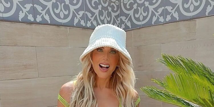 Lorena Herrera ya decidió quién heredará sus vestidos y ganancias del canal de YouTube