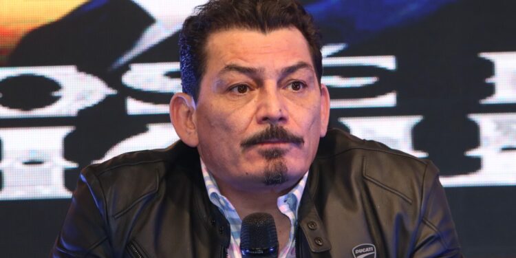 'Su esposo me está amenazando de muerte'