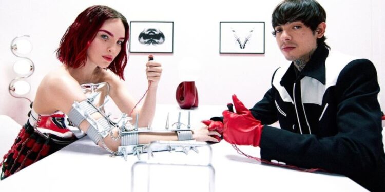 ¿Otra indirecta para Christian Nodal? Así es la letra de '300 noches', la nueva canción de Belinda y Natanael Cano