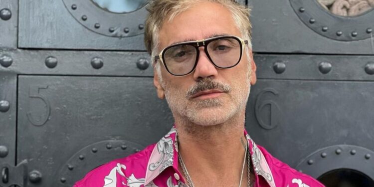 Esta es la alarmante enfermedad por la que Alejandro Fernández pospuso sus conciertos y podría hacerlo perder la voz