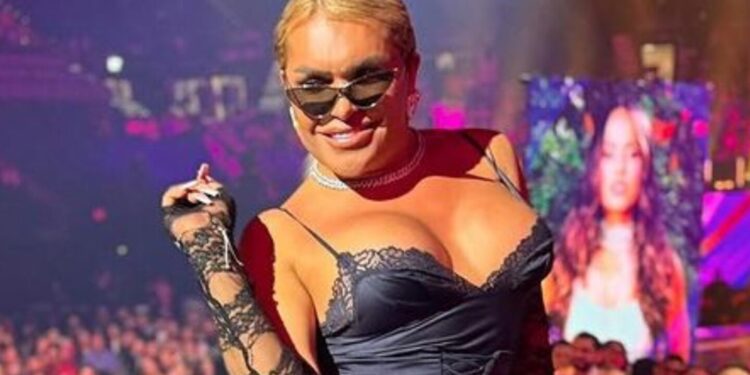 La sorprendente reacción de Wendy Guevara al ser coronada como 'Máxima reina' en la final de 'La Más Draga': VIDEO