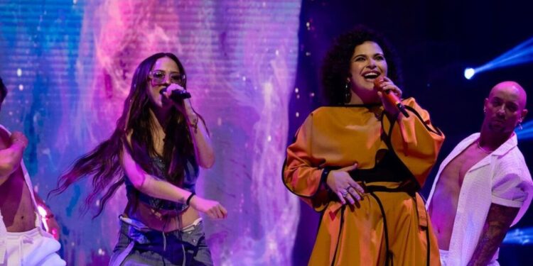 Lucerito le dijo un atrevido piropo a Eduardo Capetillo Jr. y Mijares no pudo contenerse: 'Te calmas'