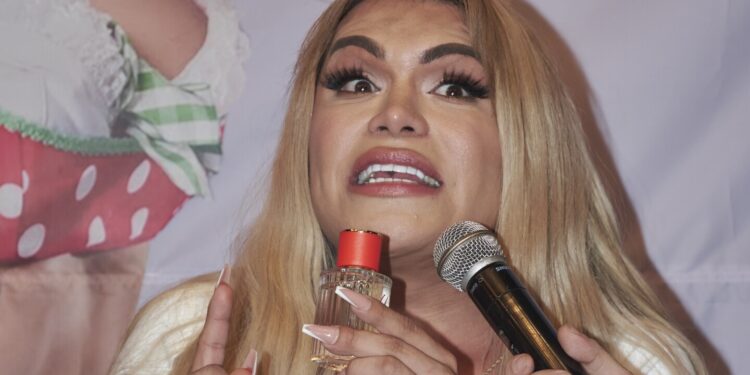 ¡Le salió lo generosa a Wendy Guevara! El curioso detalle de la influencer que la prensa le agradeció: VIDEO