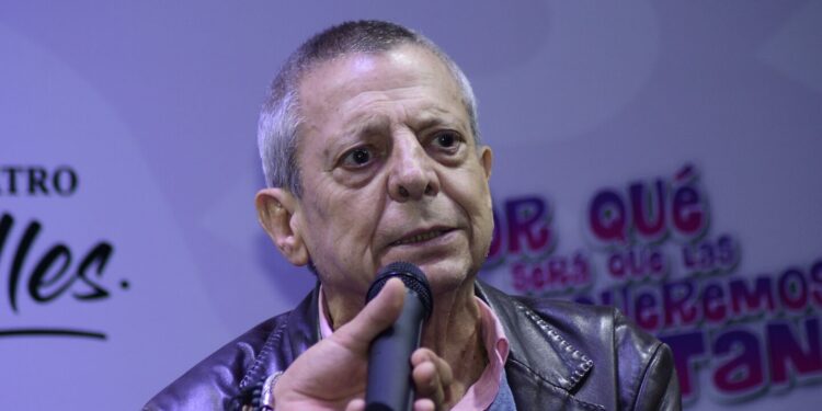 César Bono reveló que Octavio Ocaña se le manifestó de una conmovedora forma en medio del set de Vecinos: VIDEO
