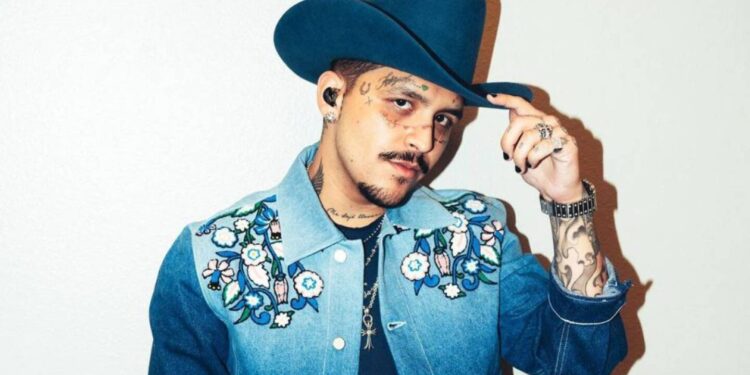 Christian Nodal en entrevista con TVyNovelas a días de revelar su soltería