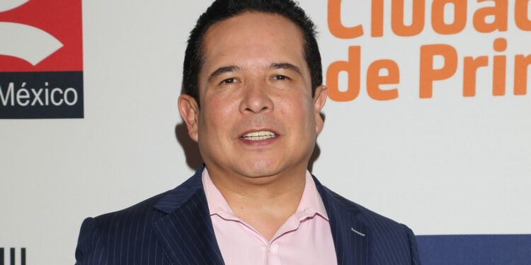 Gustavo Adolfo Infante habló del noviazgo de Ángela Aguilar y Christian Nodal: 'No se casaron'