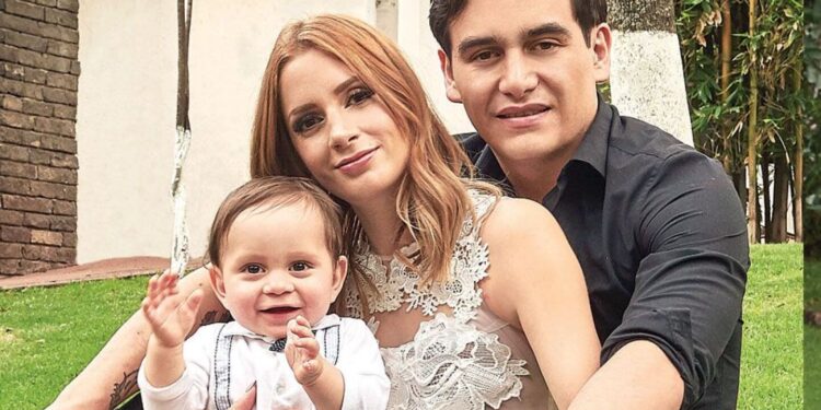 Viuda de Julián Figueroa fue captada en una cita con un hombre y tomados de la mano: VIDEO