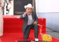 El gesto de don Pedro Rivera en Hollywood que hizo enojar a los fans de Jenni Rivera: VIDEO