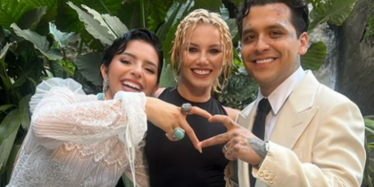 Salen a la luz FOTOS exclusivas de la boda con Christian Nodal