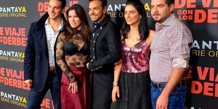 Eugenio Derbez e hijos