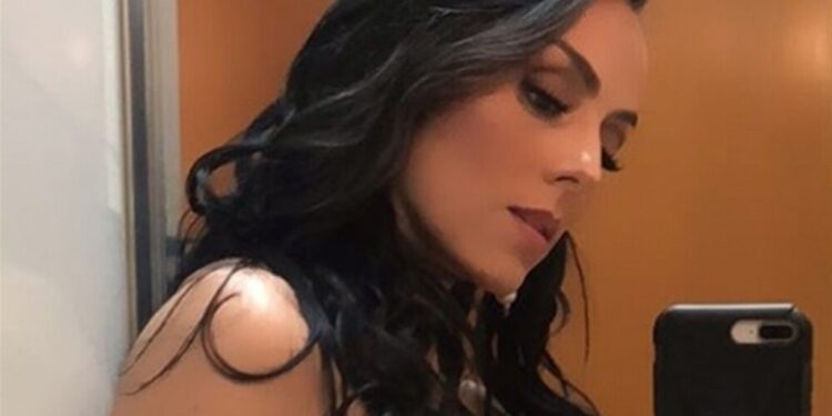 ivonne montero selfie