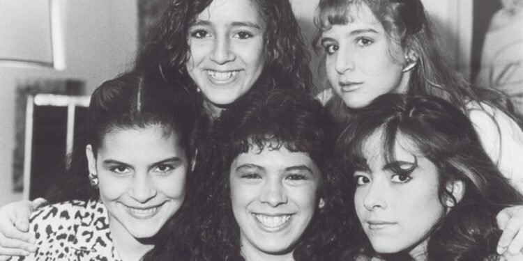 Karla de la Cuesta lanza libro sobre 11 testimonios de 11 víctimas de Sergio Andrade: El aterrador relato