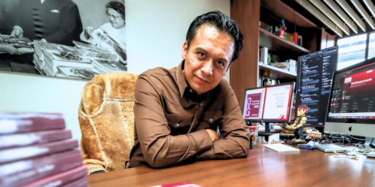 Mario Delgado refresca SEP - Marx Arriaga