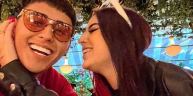 'Me jaló y me mordió'