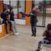 Warrior llegó a La Academia con un fuerte anuncio que congeló a todos, ¿será el director del reality?