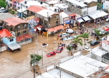 AMLO informa sobre 8 fallecidos en Guerrero.