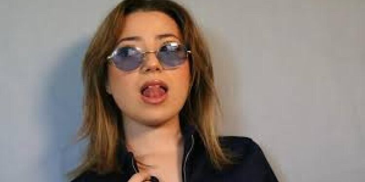 Murió joven cantante al ser atropellada: La triste historia