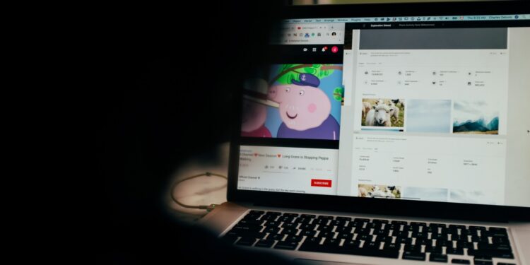 ¡Charlatán! Hizo una cirugía basado en un video de YouTube y ahora lo busca la policía: los detalles
