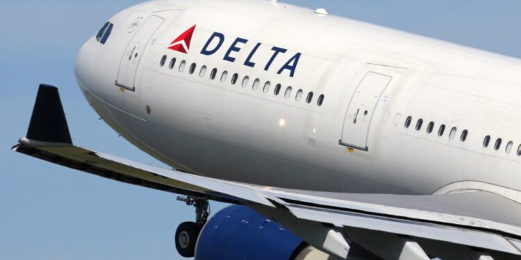 delta airlines emergencia