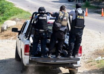 Al menos dos muertos en enfrentamientos entre grupos armados en Tecpán de Galeana, Guerrero