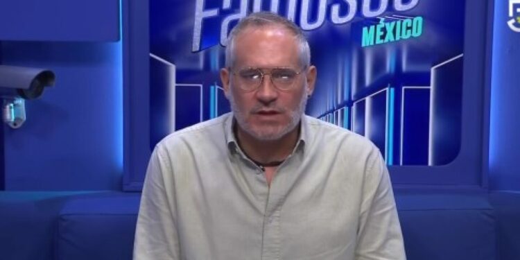 Arath de la Torre ventiló su abstinencia sexual en vivo y sorprendió a todos: 'Vengo bien cargado'